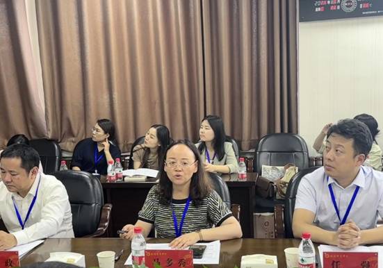 cbc97ddd4938355ff7c7acf5457949f